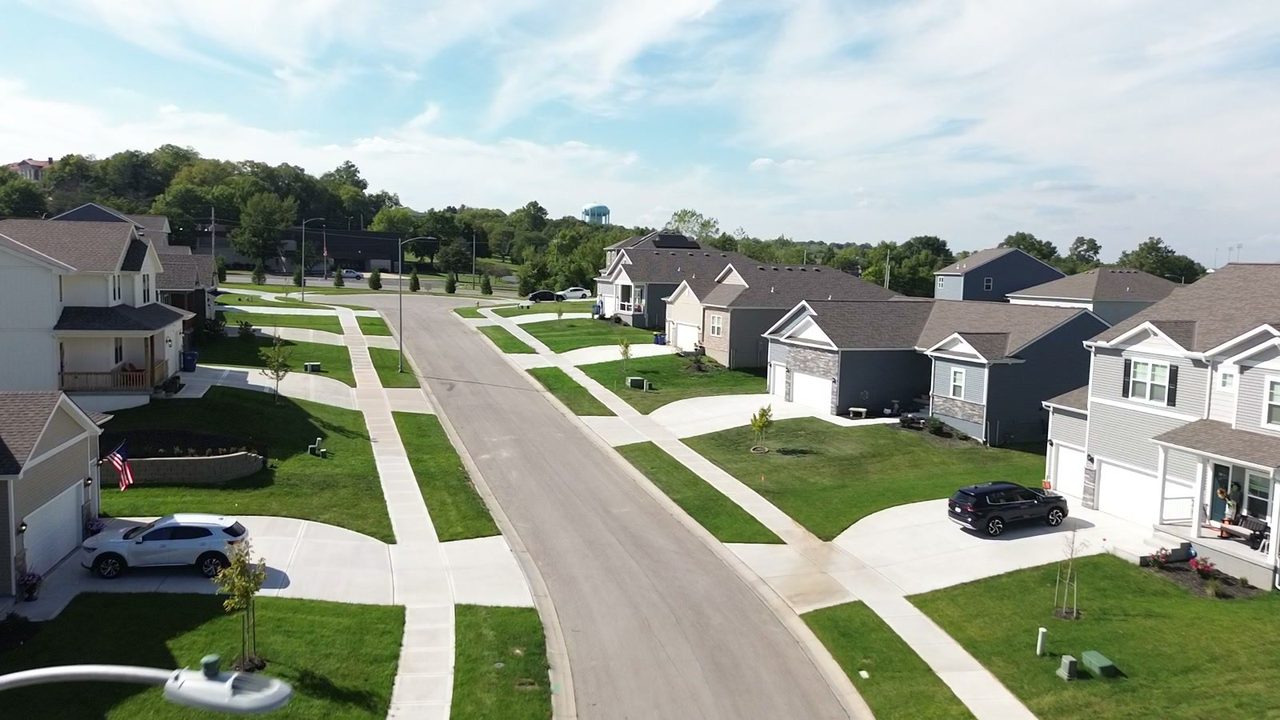 Ella’s Crossing community photo 1