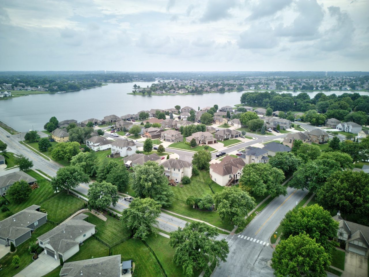 Raintree Lake community image 2