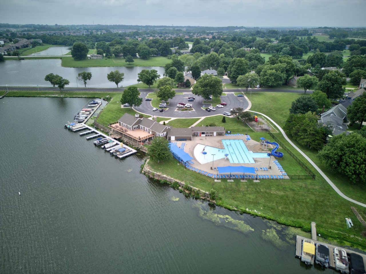 Raintree Lake community image 5