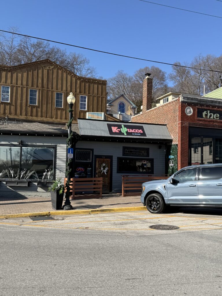 Parkville MO Buyer Negotiation Guide: Bluffs, Downtown, and Inspection Tradeoffs - MoJo Real Estate Team Kansas City real estate guide