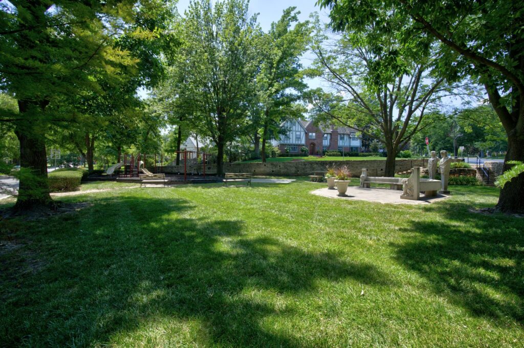 Meyer Circle community photo 1