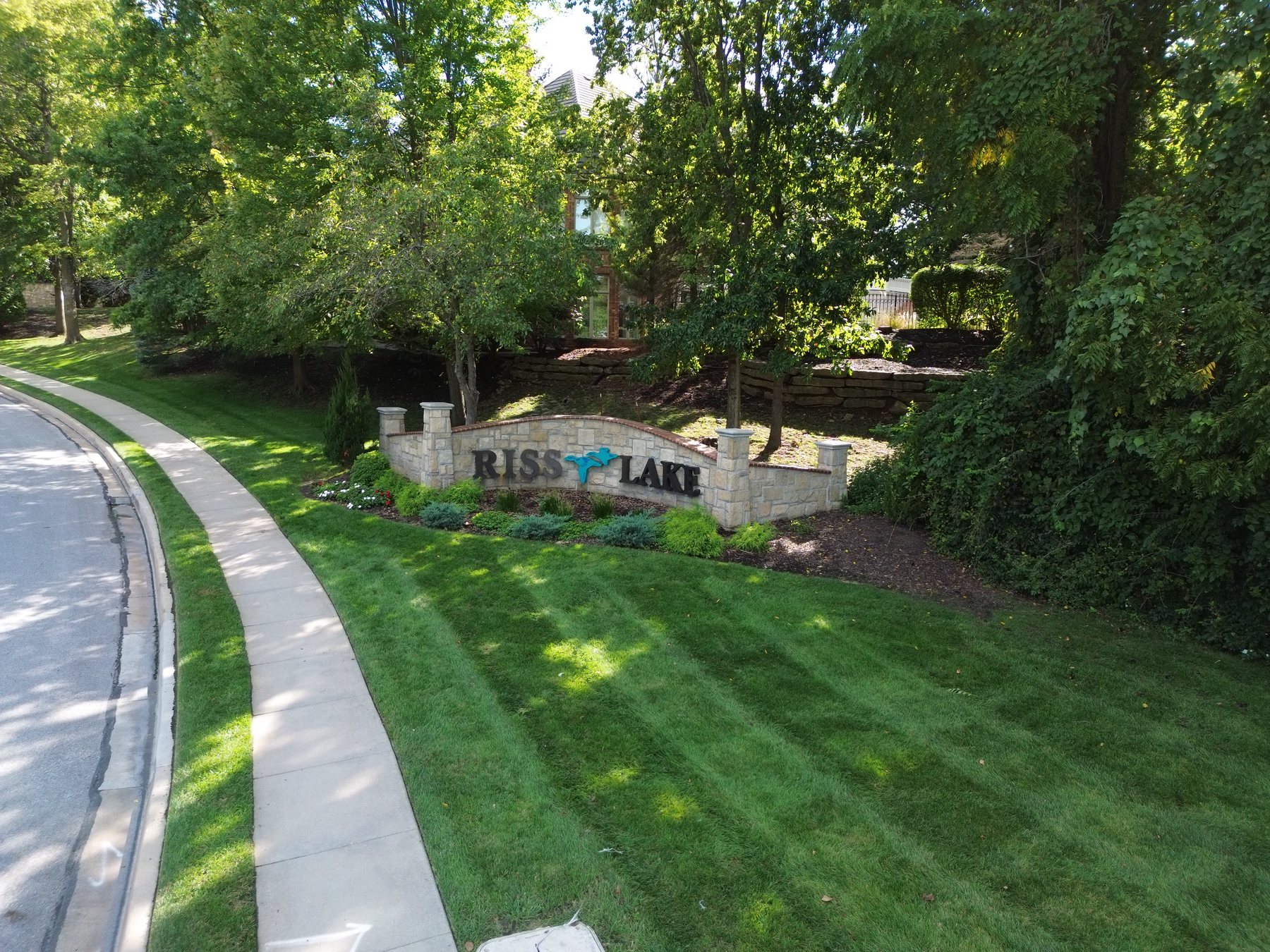 Riss Lake community image 1