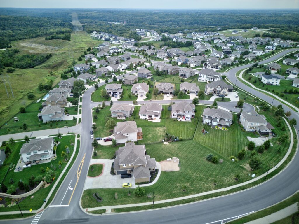 Cedar Creek community photo 1