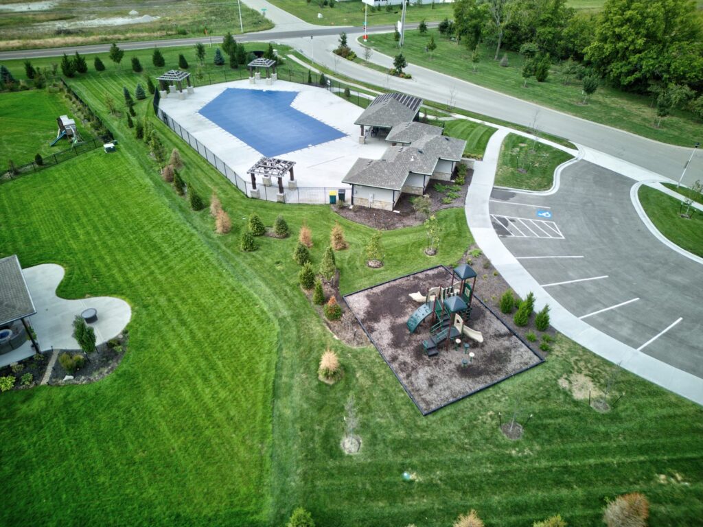 Wolf Run community photo 1