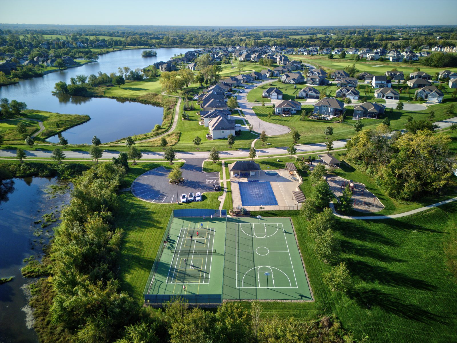 Falcon Lakes community image 2