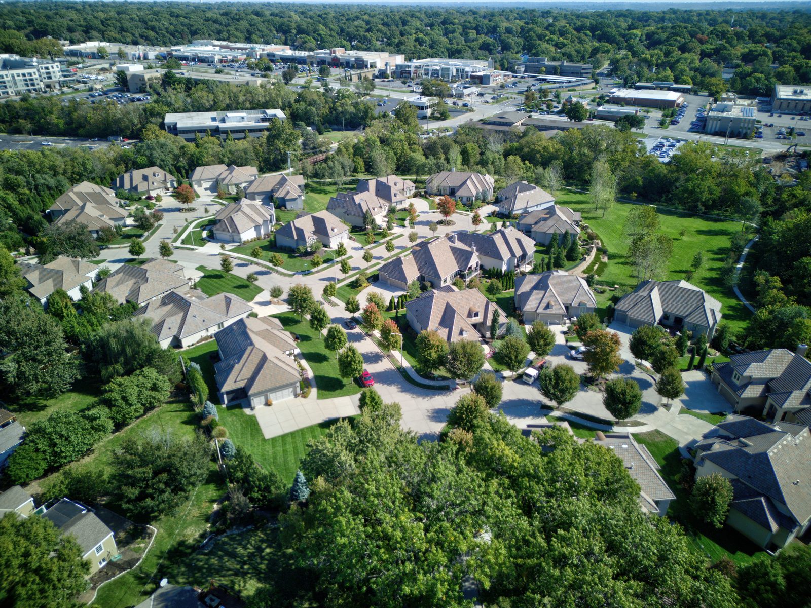 Village of Leawood community image 3