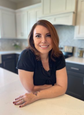 AGENT Email: Stefanie@MoJoKC.com Phone: 816.533.1981